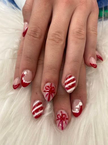 Nail design by Horizon Nail & Spa